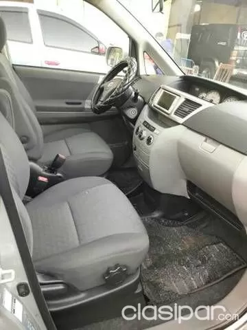 Toyota Noah 2003 — foto 7
