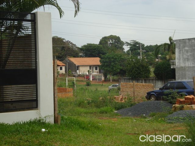 Doy por poca Plata TERRENO EN VILLA ELISA en Bo. Villa Bonita. Sin rodeos. A 712 Cuadras de Avda. Def. Del Chaco; muy bajo precio...10x42mt2. — foto 3