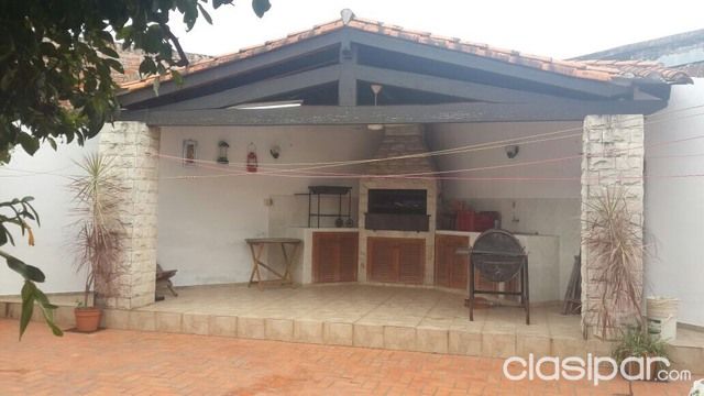 CASA EN ZONA MCAL. LOPEZ Y MADAME LYNCH — foto 3