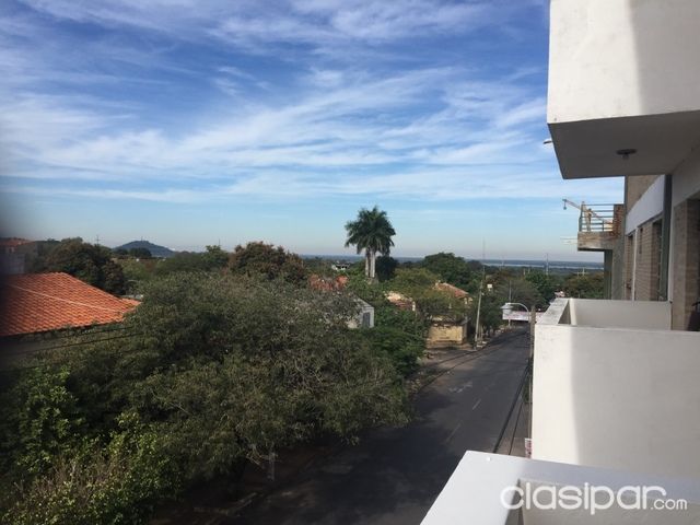 DUEÑO Alquila Departamento en Barrio Obrero. Excelente estado! — foto 2
