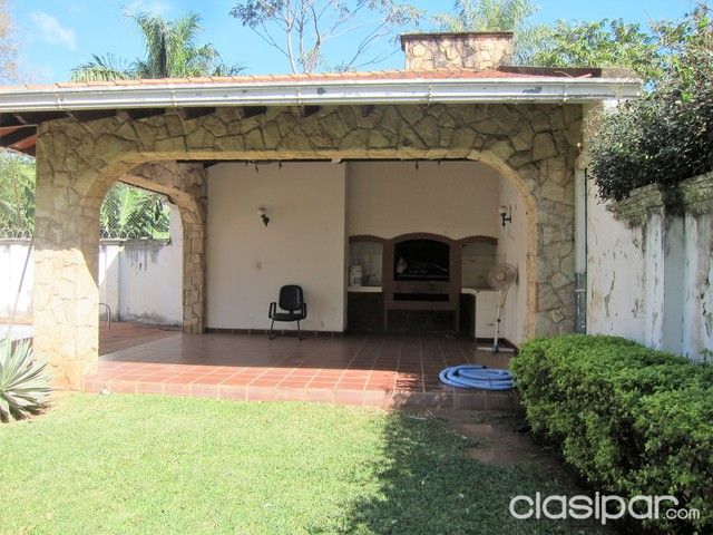 Vendo casa de 450 mt2. 3 dormit. con piscina Bo. Asunción. — foto 3