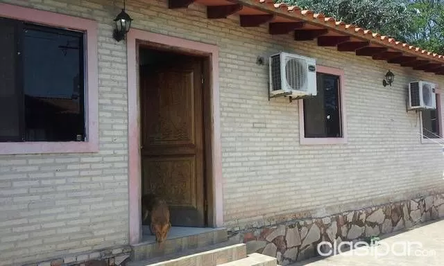Amplia Residencia Con Piscina — foto 3