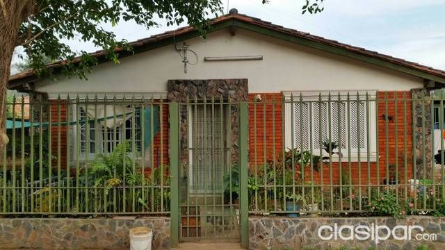 Casa Con Salon Comercial En Bifurcación Ruta — foto 3