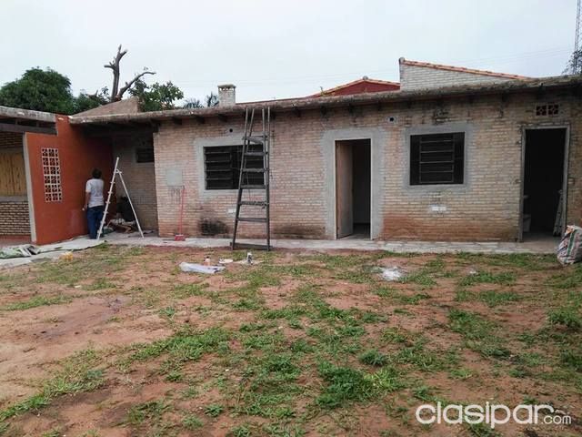 Venta de Casa en Lambaré! A 250 metros de Patricio Escobar 800 metros aproximadamente de Cacique Lambaré! — foto 2
