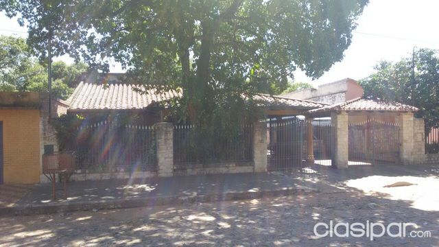 VENDO AMPLIA CASA EN 1 PLANTA A CUADRAS DE FELIX BOGADO — foto 3