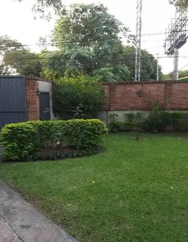 TERRENO SOBRE AVENIDA ESPAÑA de 1.250 M2 — foto 3