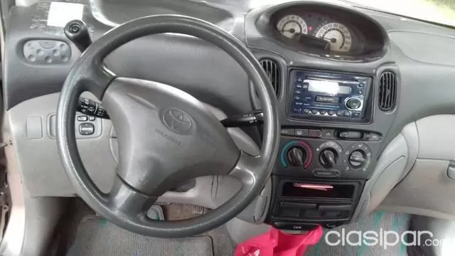 Toyota Funcargo 2002 — foto 6