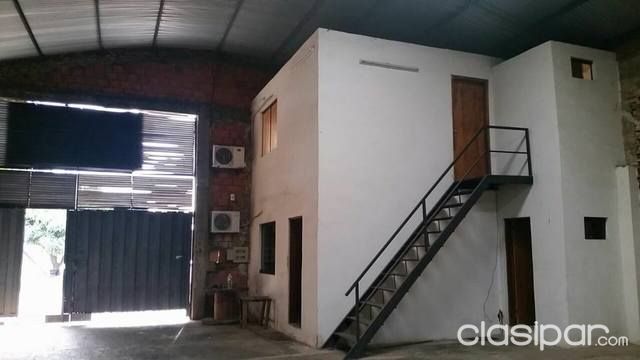 Deposito con oficinas en Mariano Roque Alonso 360m2. — foto 2