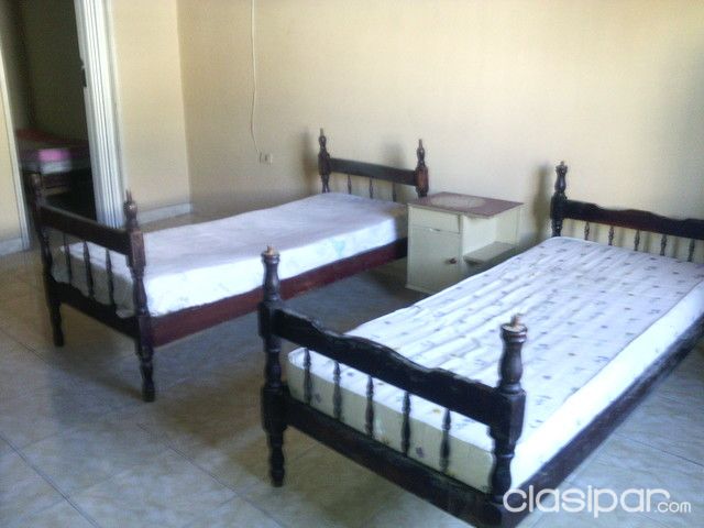 Doy habitacion amoblada en alquiler, en casa de Familia... para persona que estudie o trabaje — foto 2