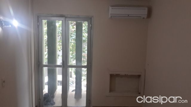 DEPARTAMENTO CÉNTRICO 15 DE AGOSTO Y PIRIBEBUY — foto 3