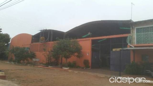 Tinglados y oficinas. Especial para Maquilafabrica. — foto 3