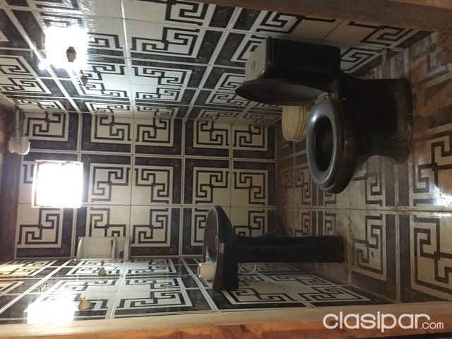 Para inversionistas. Casa ubicada sobre la Avda Von Polesky — foto 3