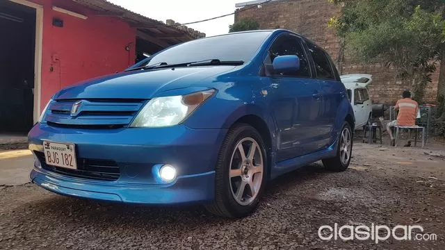 Toyota Ist 2002 - foto 2