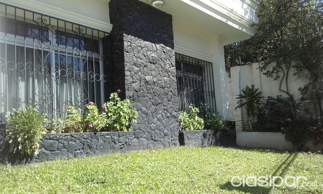 Vendo casa en Asunción zona centro — foto 2