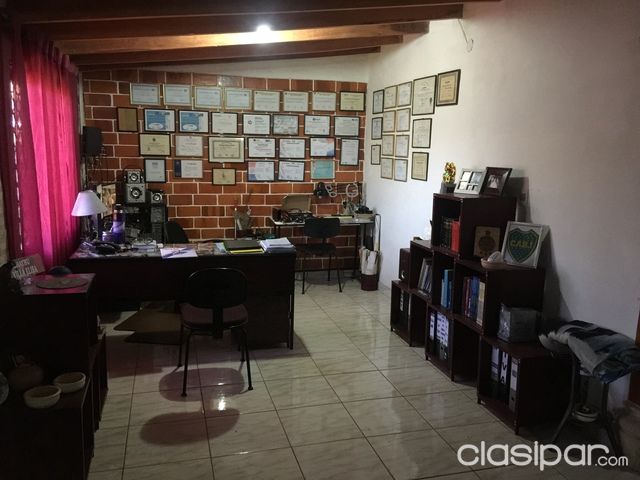 Vendo Amplia Casa en Villa — foto 2