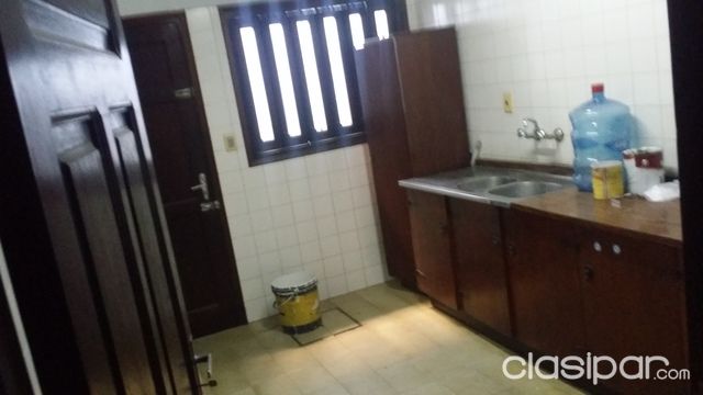 casa zona Mcal. Estigarribia y Peru — foto 3
