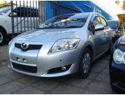 IMPECABLE TOYOTA AURIS 2008 REAL FARO LUPA SIN USO EN PARAGUAY.