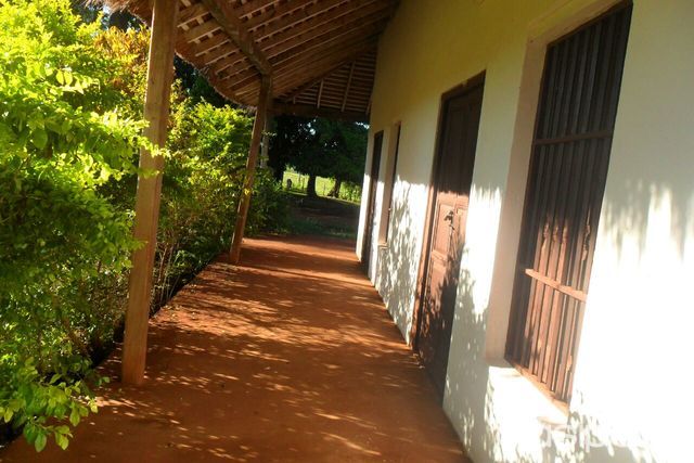 Vendo o cambio por vehiculo de igual valor casa quinta patrimonial en arroyos y esteros — foto 2