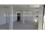 ALQUILO SALON 10x 7 EN EL CENTRO DE VILLA MORRA