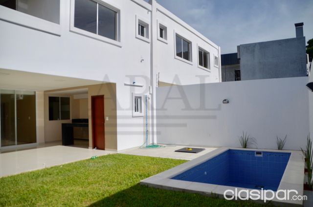 Lujoso Casa Minimalista a Estrenar en Barrio Mburucuyá — foto 3