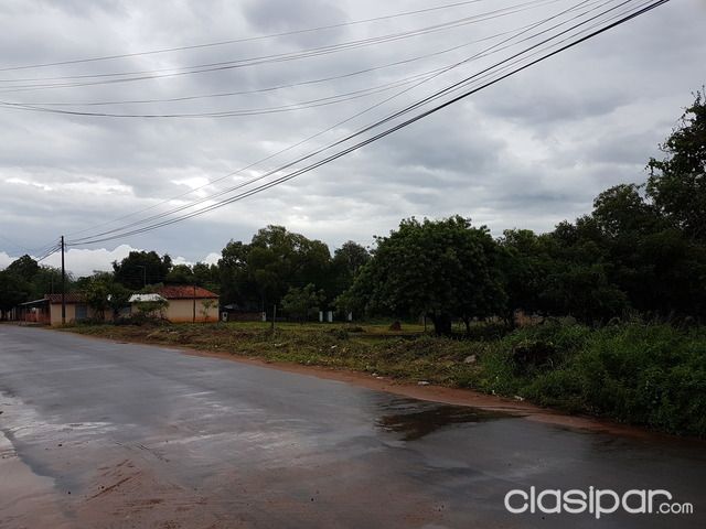 OFERTA!!! VENTA DE TERRENO EN LUQUE DE 907M2 EN ESQUINA — foto 2