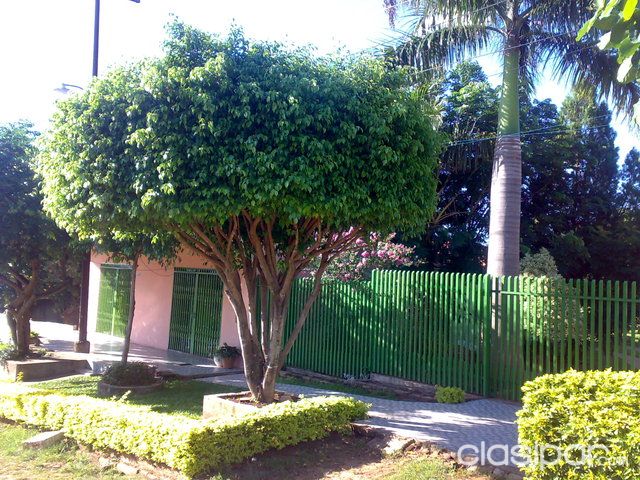 Vendo Casa En Coronel Oviedo!! Zona Centrica!! — foto 2