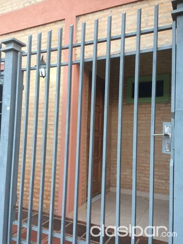 ALQUILO DUPLEX EN LOMA PYTA - BARRIO SAN BLAS — foto 3