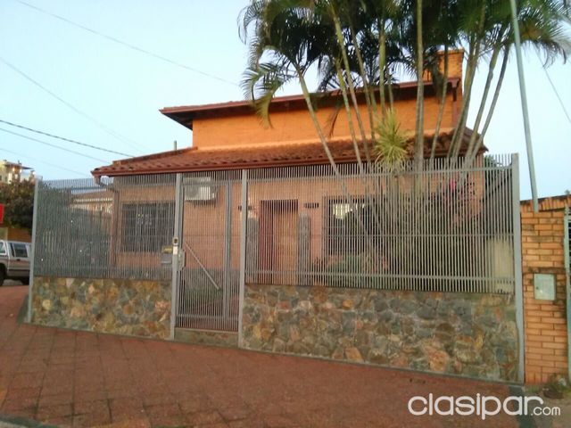 ALQUILO CASA SOBRE BARTOLOME DE LAS CASAS... — foto 2