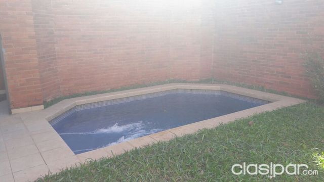 ALQUILO AMPLIO DUPLEX ZONA MUNICIPALIDAD CON PISCINA — foto 2