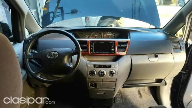 Toyota Noah 2003 — foto 4