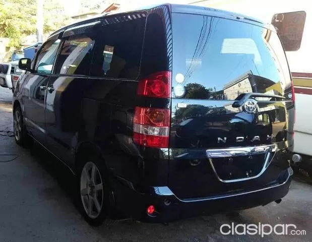 Toyota Noah 2003 — foto 7