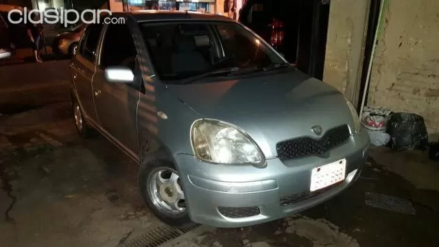Toyota Vitz 2003 - foto 2