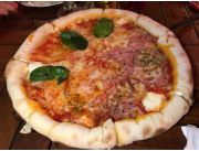 Vendo PrePizza Con Borde Relleno Masa Casera (pre-cocida) Para Pizzería