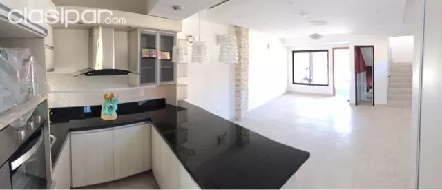 Vendo duplex Barrio Mburucuya 210.000$ — foto 2