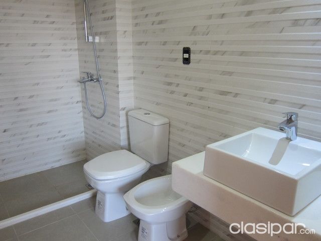 VENDO EN PROMOCION DEPARTAMENTO TRES DORMITORIOS BO. MDME. LYNCH — foto 3