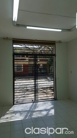 Salón comercial a 3 cuadras de la Universidad Americana — foto 2