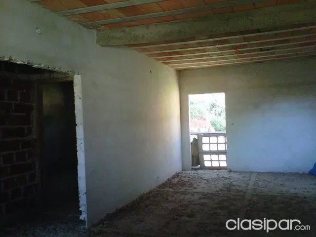 VENDO O FINANCIO CASA EN LUQUE — foto 3
