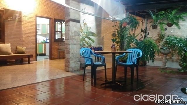 A UNA CUADRA DE MCAL. LOPEZ RESIDENCIA EN LA MEJOR ZONA DE FDO DE LA MORA — foto 3