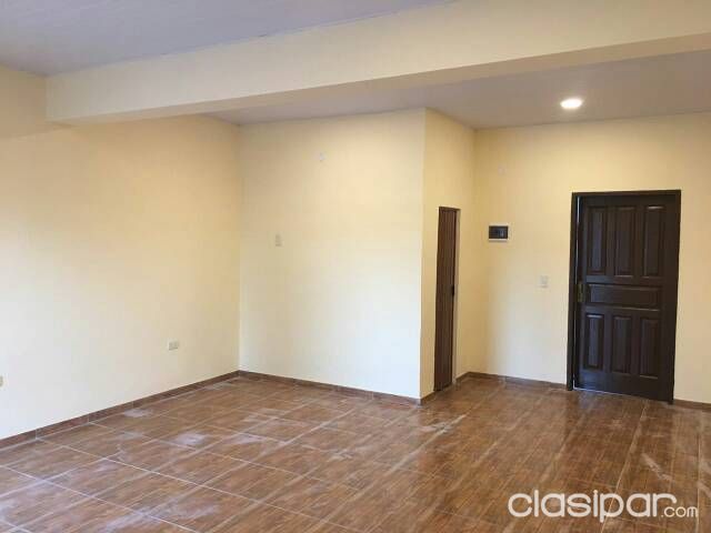 Hermoso salón en esquina — foto 3
