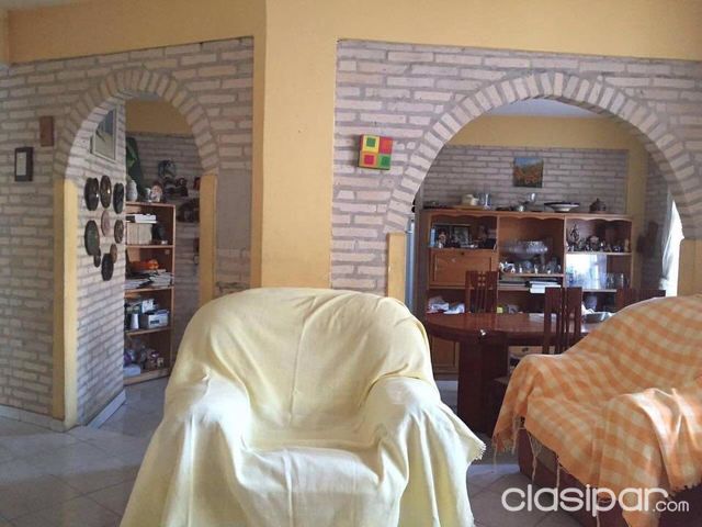 Alquilo casa en barrio Mburucuya — foto 3