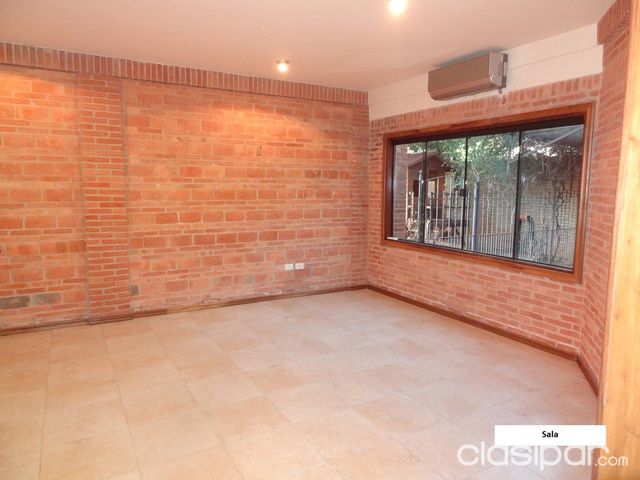 Hermosa casa en Mburucuya ( Zona Curda, Colegio Lumen,Carmelitas) — foto 2