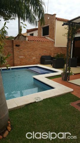 DUEÑA VENDE CASA ÚNICA HERMOSA ZONA DORADA CONMEBOL 260m2 — foto 2