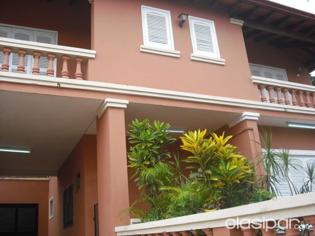 casa zona molas lopez - sta trinidad- facultad de derecho — foto 2