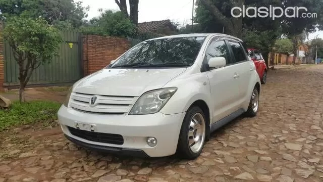 Toyota Ist 2004 - foto 2