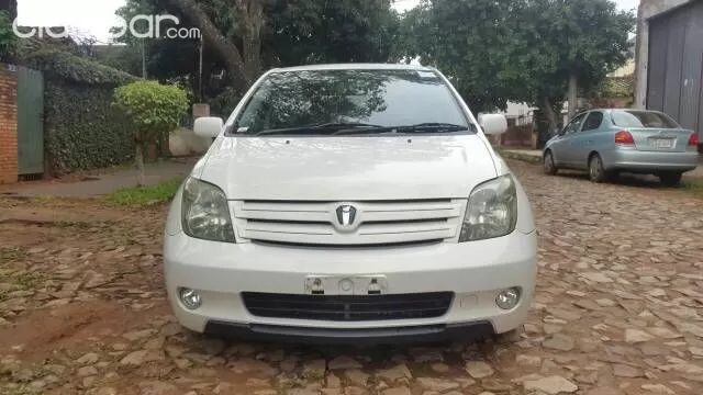 Toyota Ist 2004 - foto 8