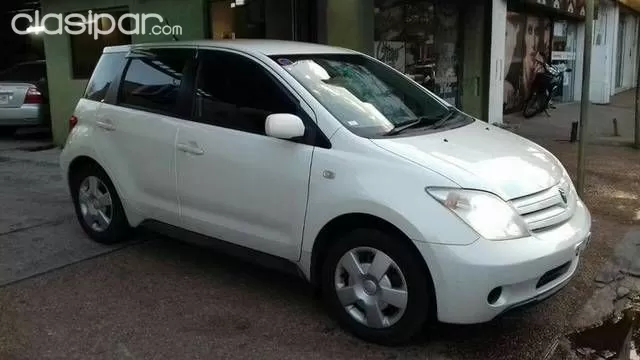 Toyota Ist 2003 - foto 2
