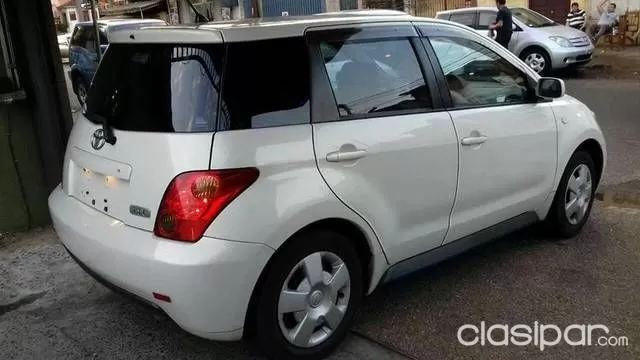 Toyota Ist 2003 - foto 3