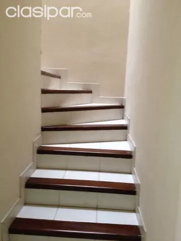 DUPLEX EN BARRIO CARMELITAS, A UNA CUADRA DE SAN MARTIN!! — foto 3