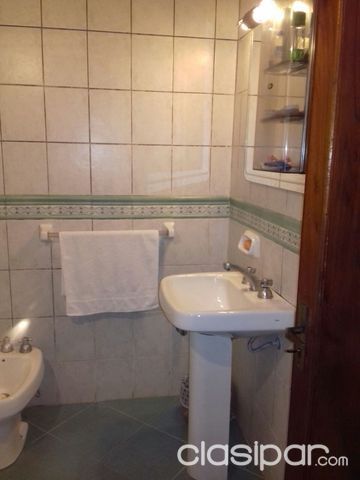 Vendo Casa Con Piscina Bo. Mburucuyá — foto 2