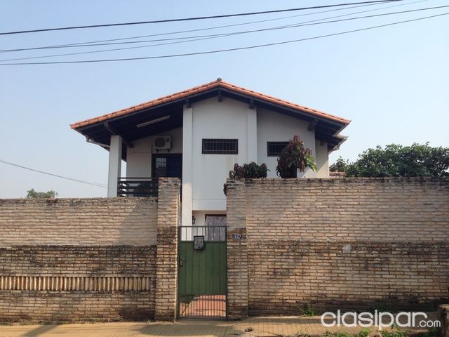 Alquilo Casa en zona residencial — foto 2